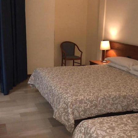 精品酒店 SantʼIlario dʼEnza 外观 照片